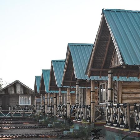 Mowgli'S Cafe Hampi & Guest House Exterior photo